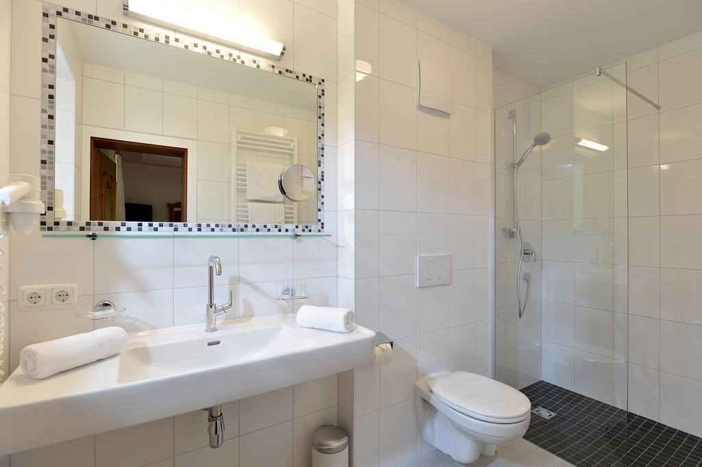 Landhaus Kumbichl Mayrhofen Zimmer foto